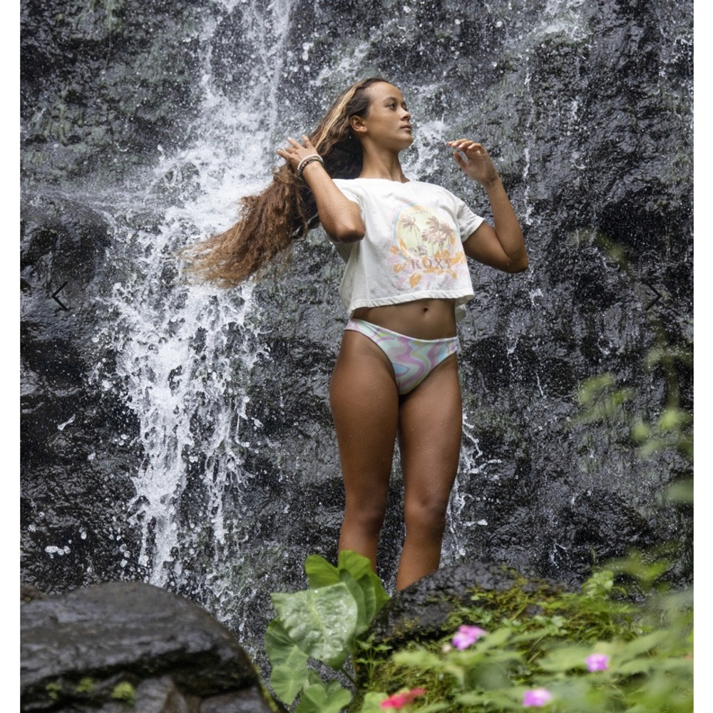 NWT Roxy Haleiwa Moment Cropped Baby T Shirt - Picture 3 of 12